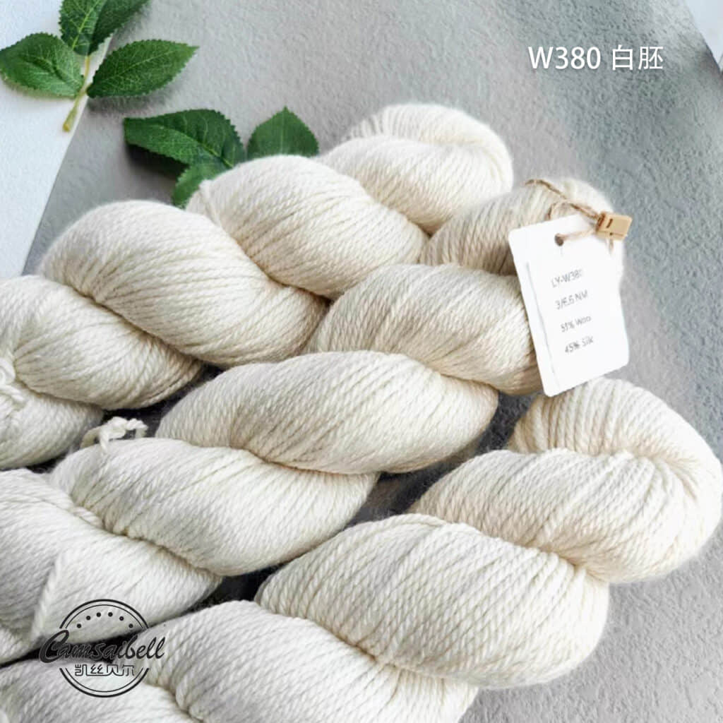 silk DK W380 220m/100g.